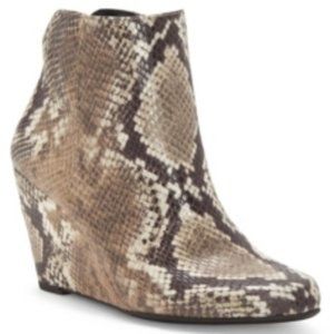 New Jessica Simpson Ronica Bootie